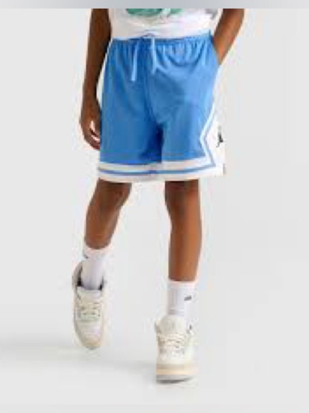 JORDAN Boys Carolina Blue Diamond Mesh Basketball Shorts Size L 12-13 year old